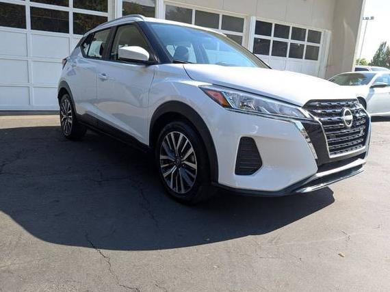 NISSAN KICKS 2023 3N1CP5CV8PL513283 image