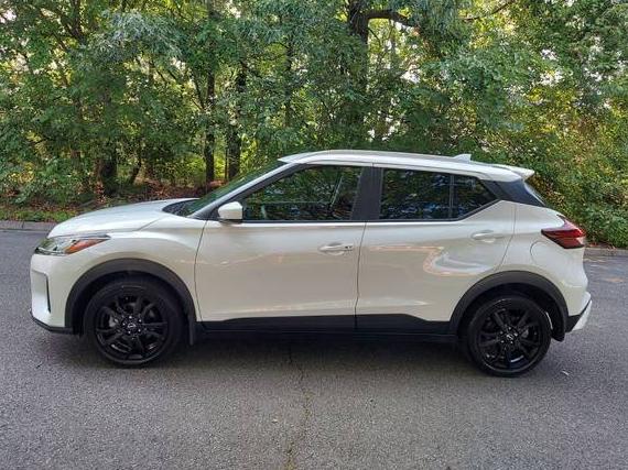 NISSAN KICKS 2023 3N1CP5CV6PL484804 image