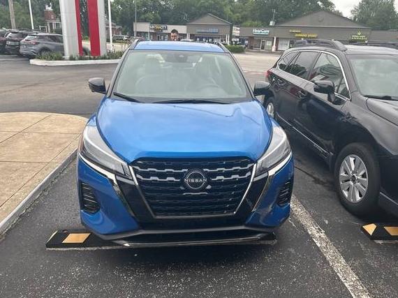 NISSAN KICKS 2023 3N1CP5DV0PL532411 image