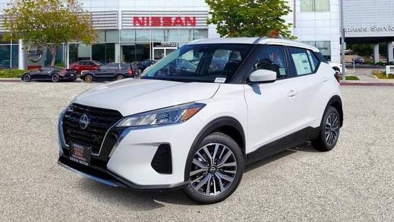 NISSAN KICKS 2023 3N1CP5CV2PL570207 image