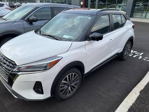 NISSAN KICKS 2023 3N1CP5DVXPL514403 image