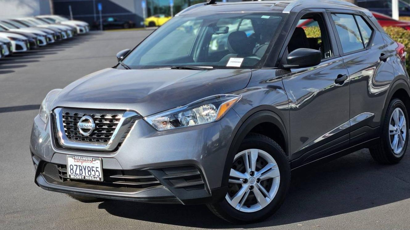 NISSAN KICKS 2019 3N1CP5CU8KL508360 image