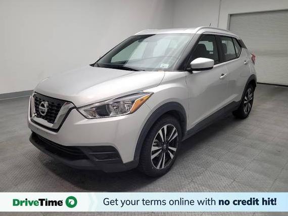 NISSAN KICKS 2019 3N1CP5CU1KL529597 image