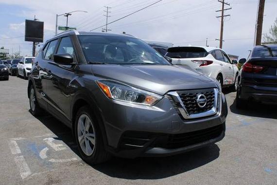 NISSAN KICKS 2019 3N1CP5CUXKL503872 image