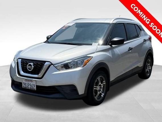 NISSAN KICKS 2019 3N1CP5CU3KL521890 image
