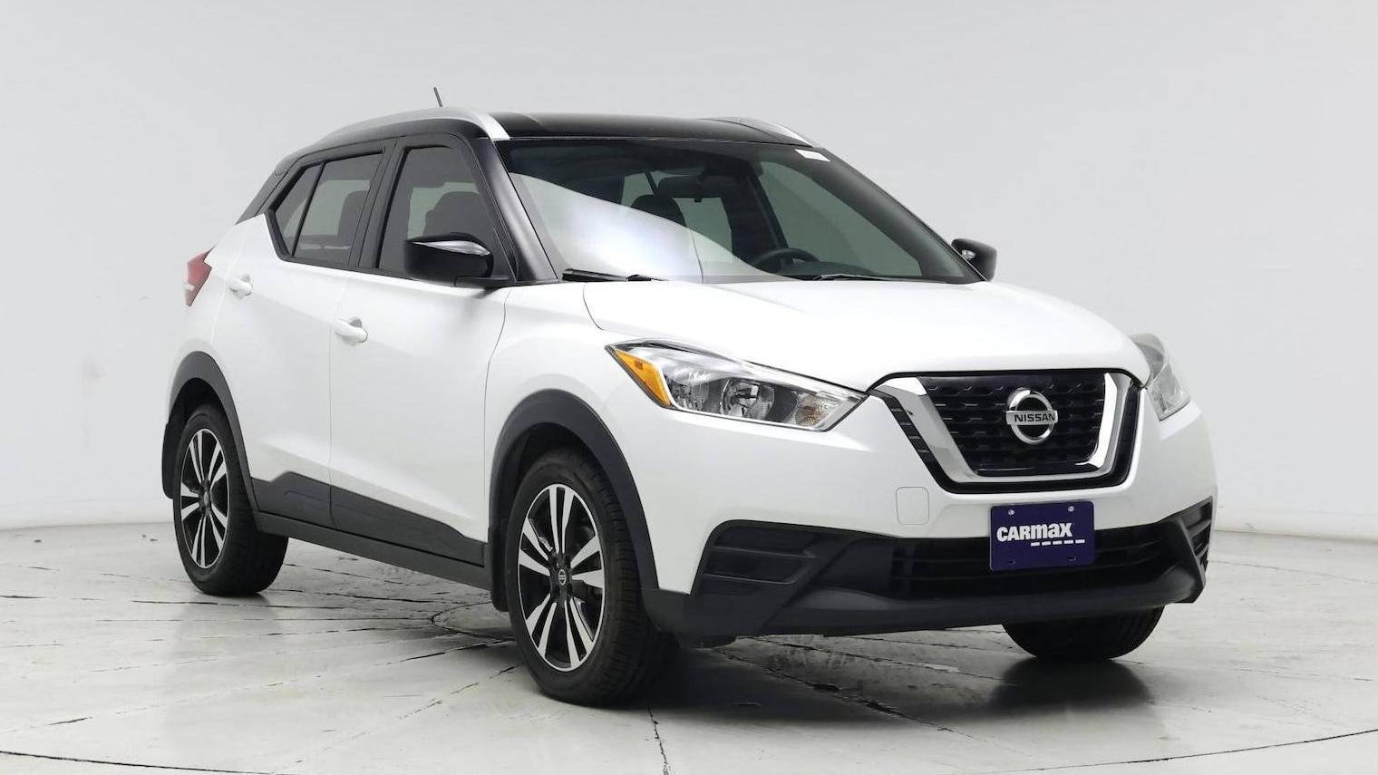 NISSAN KICKS 2019 3N1CP5CU1KL526585 image