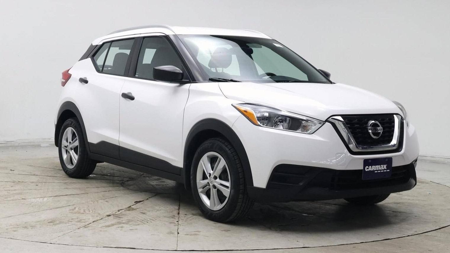 NISSAN KICKS 2019 3N1CP5CU1KL561157 image