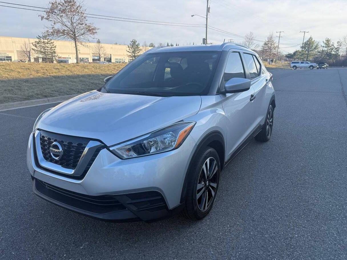 NISSAN KICKS 2019 3N1CP5CU6KL552759 image