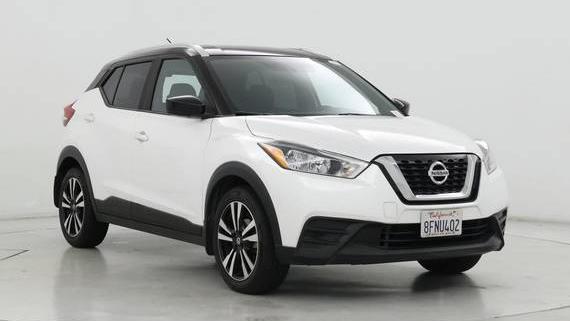 NISSAN KICKS 2018 3N1CP5CU8JL524783 image