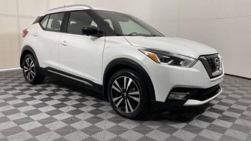 NISSAN KICKS 2018 3N1CP5CU1JL512653 image