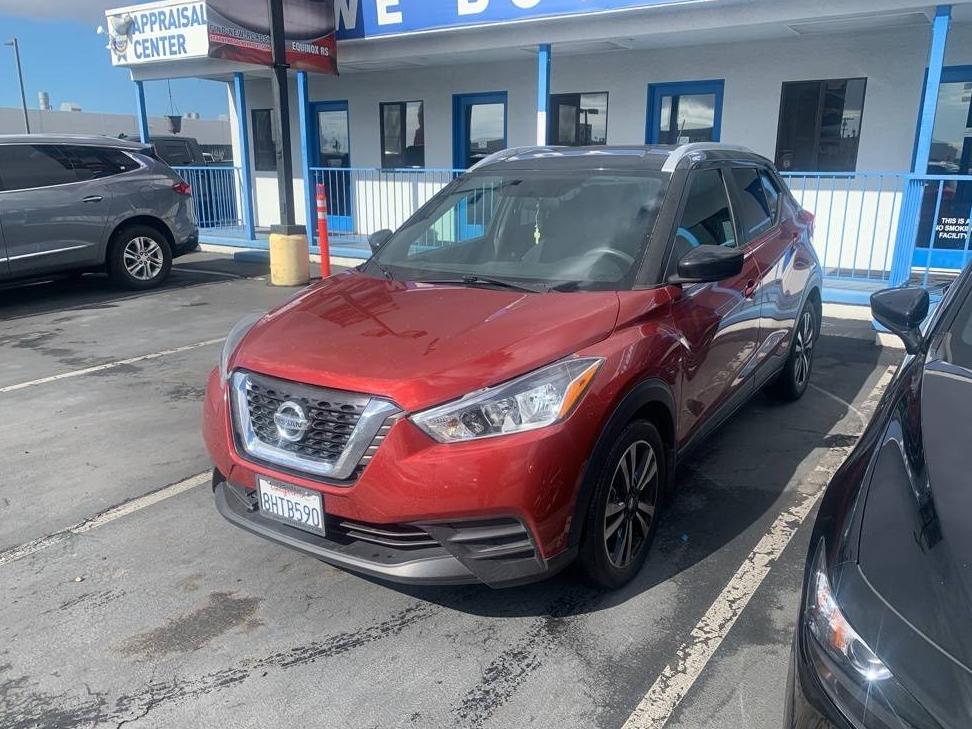 NISSAN KICKS 2018 3N1CP5CU5JL520075 image