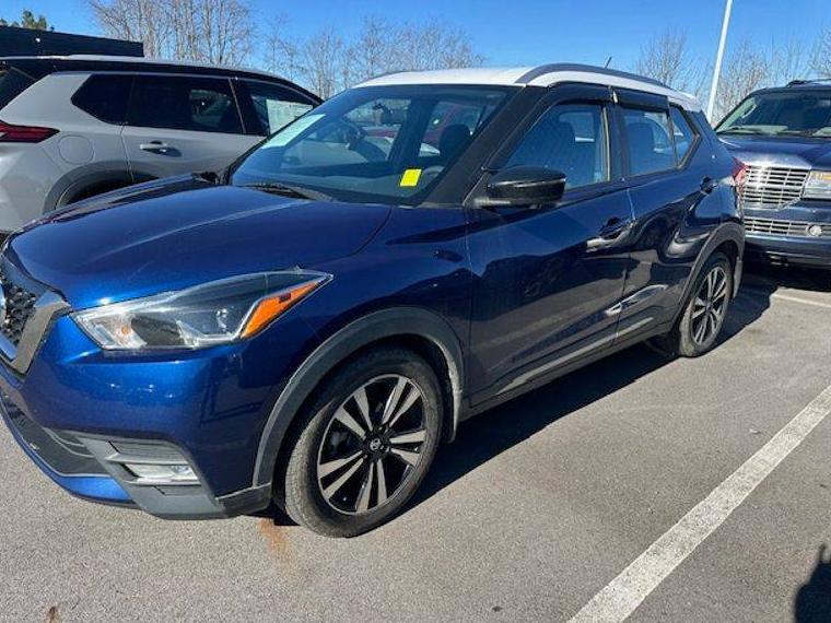 NISSAN KICKS 2018 3N1CP5CU5JL527348 image