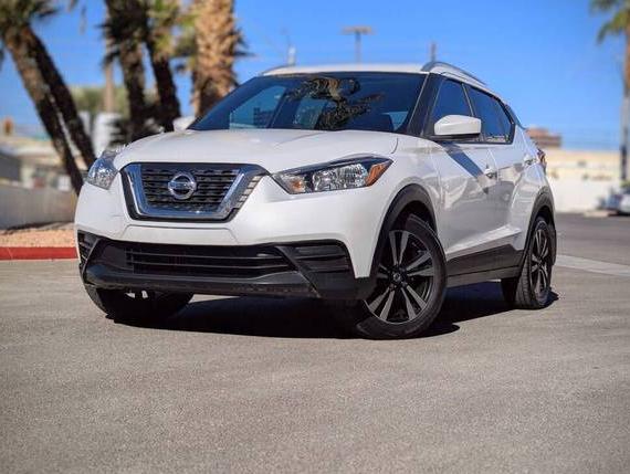 NISSAN KICKS 2018 3N1CP5CU9JL518135 image