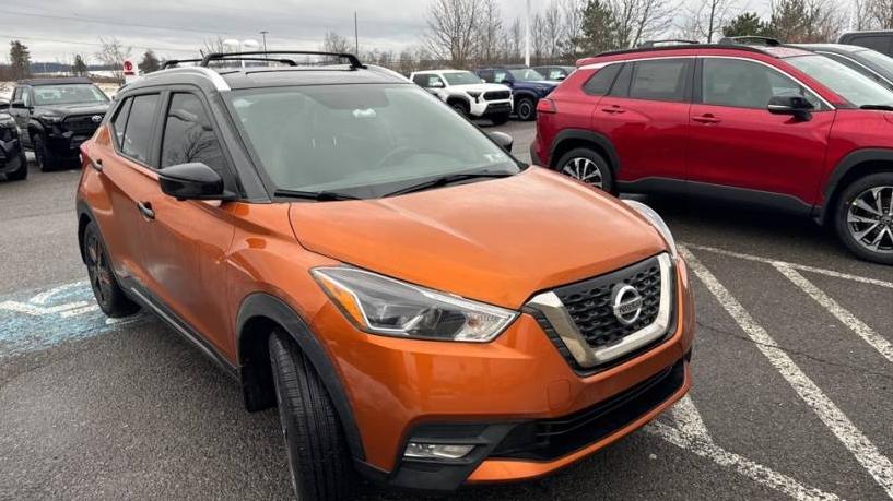 NISSAN KICKS 2018 3N1CP5CU0JL539018 image