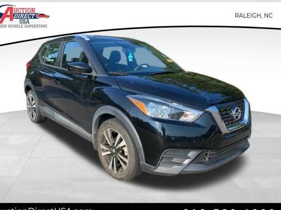 NISSAN KICKS 2018 3N1CP5CUXJL530987 image