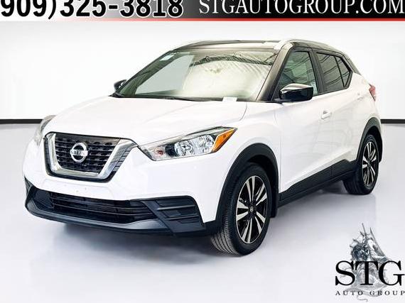 NISSAN KICKS 2018 3N1CP5CU1JL540730 image