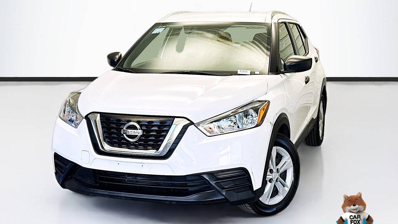 NISSAN KICKS 2018 3N1CP5CUXJL536000 image