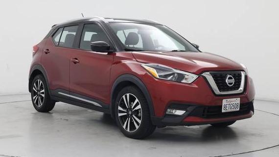 NISSAN KICKS 2018 3N1CP5CU5JL511280 image
