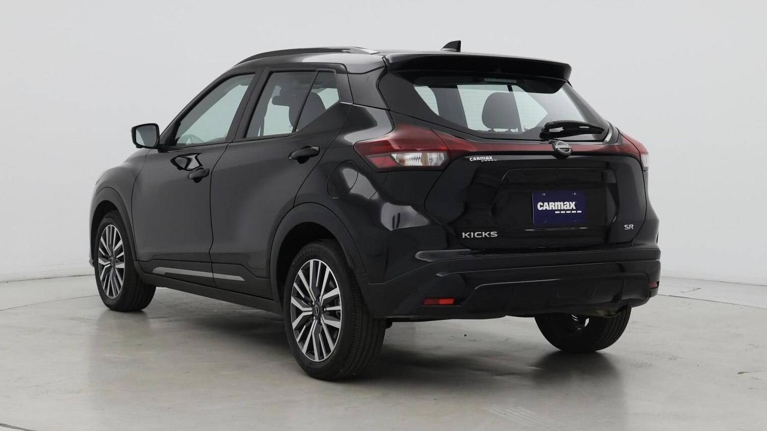 NISSAN KICKS 2024 3N1CP5DVXRL509477 image