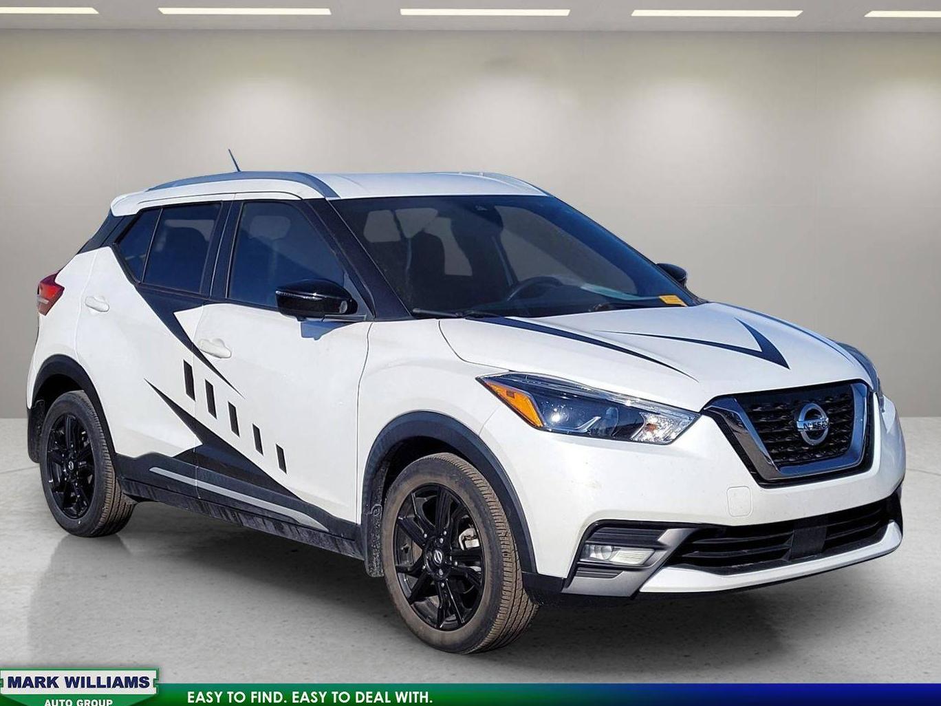 NISSAN KICKS 2020 3N1CP5DV4LL575188 image