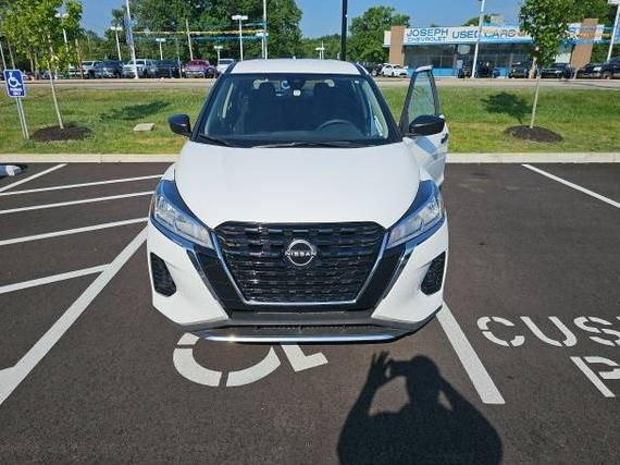 NISSAN KICKS 2022 3N1CP5BV1NL530859 image