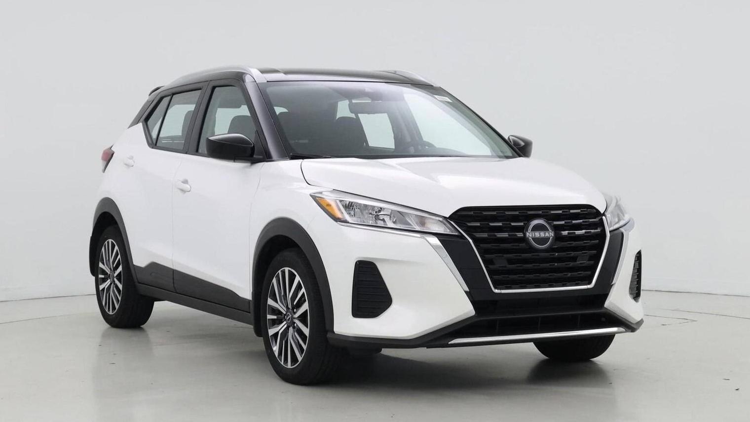 NISSAN KICKS 2022 3N1CP5CV2NL510845 image