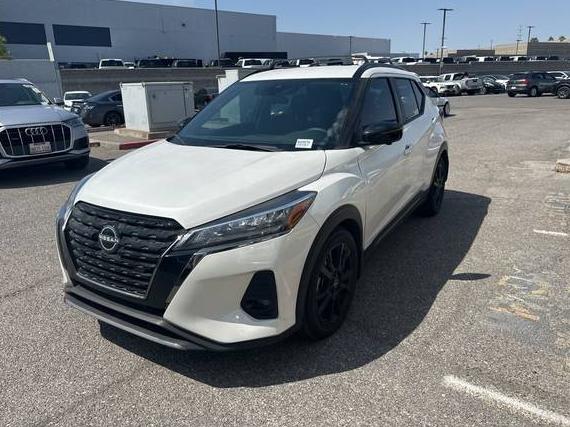 NISSAN KICKS 2022 3N1CP5DV8NL498070 image