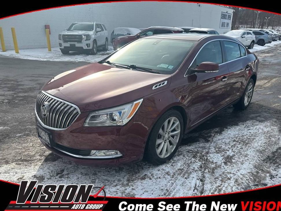 BUICK LACROSSE 2016 1G4GB5G30GF200496 image