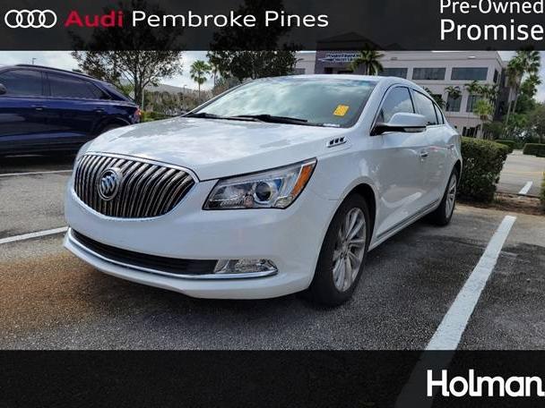 BUICK LACROSSE 2016 1G4GB5G38GF152519 image