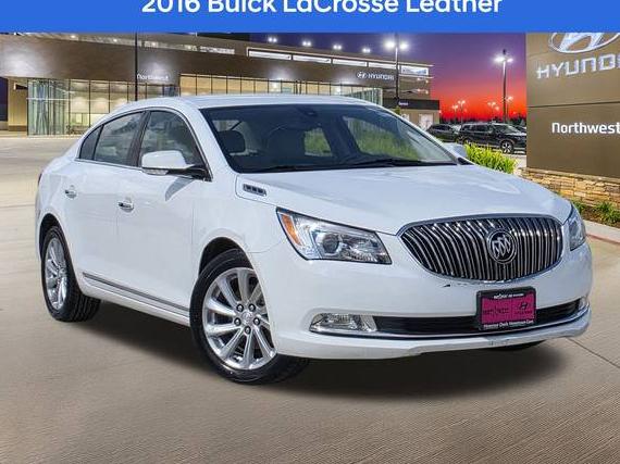 BUICK LACROSSE 2016 1G4GB5G31GF169436 image