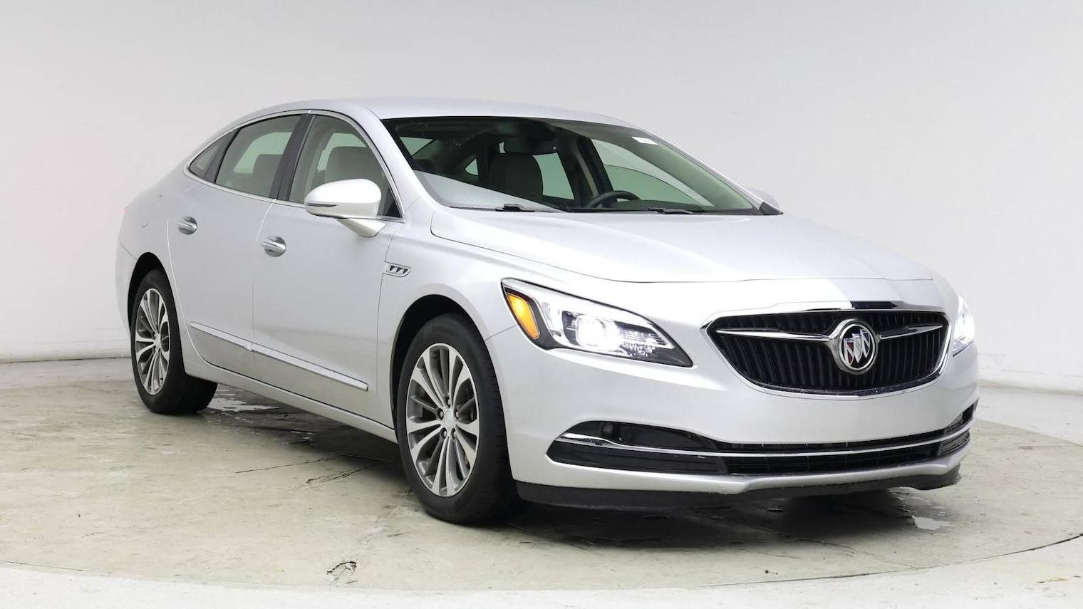 BUICK LACROSSE 2019 1G4ZN5SS6KU127847 image