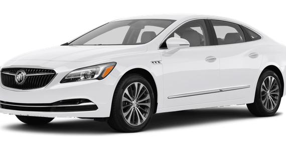 BUICK LACROSSE 2018 1G4ZP5SS0JU144359 image