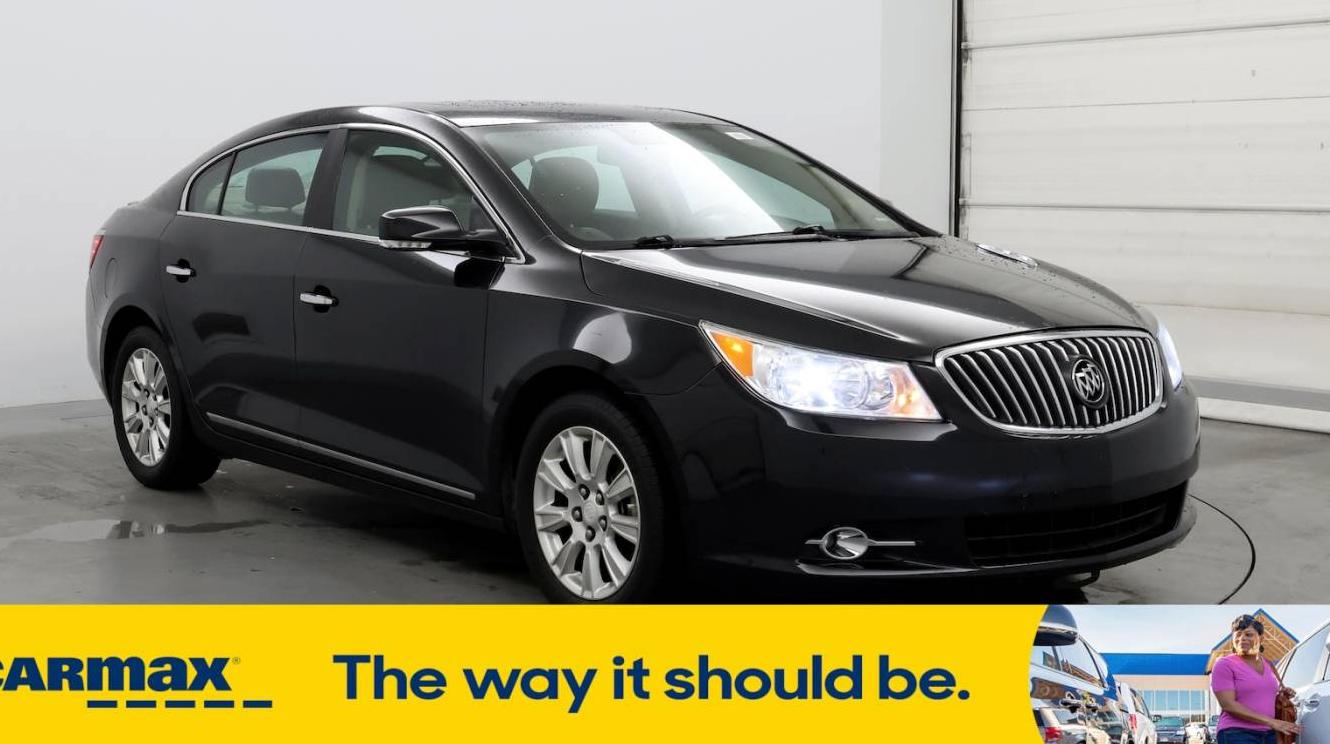 BUICK LACROSSE 2013 1G4GC5ER0DF210736 image