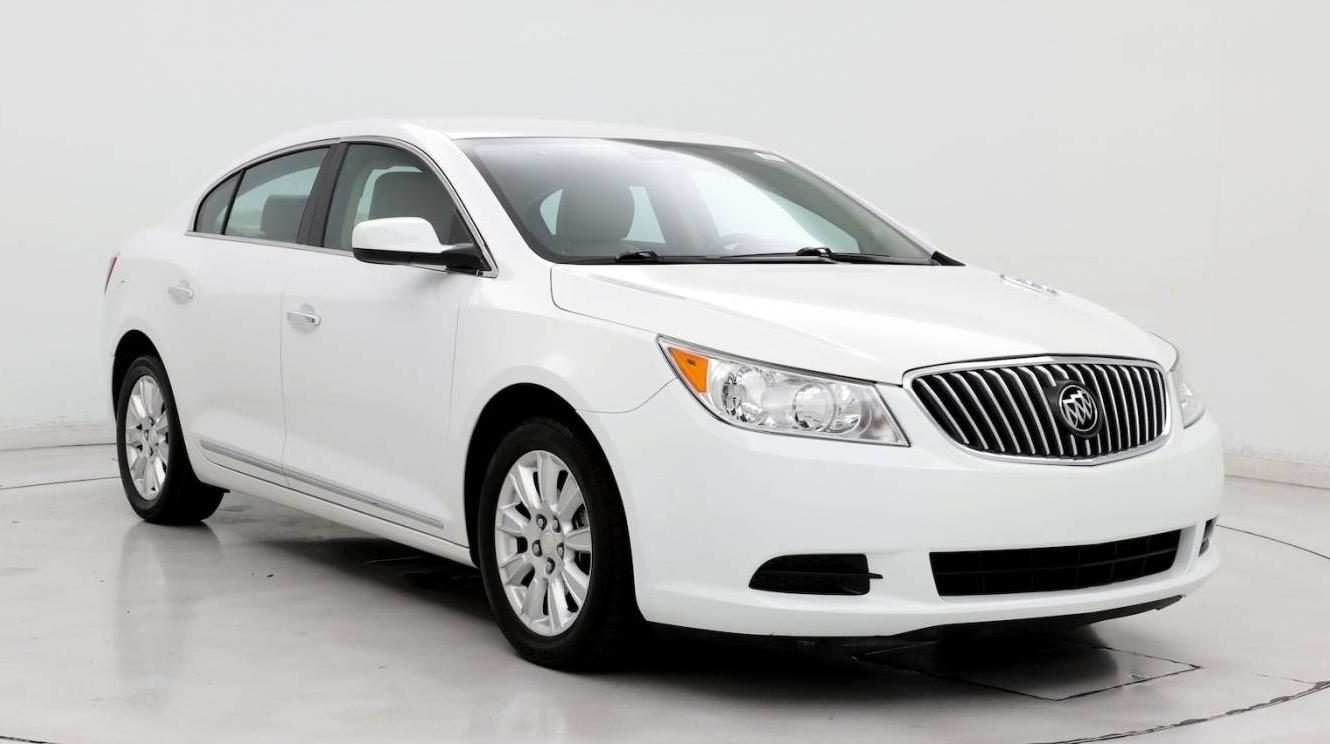 BUICK LACROSSE 2013 1G4GA5ER4DF257290 image