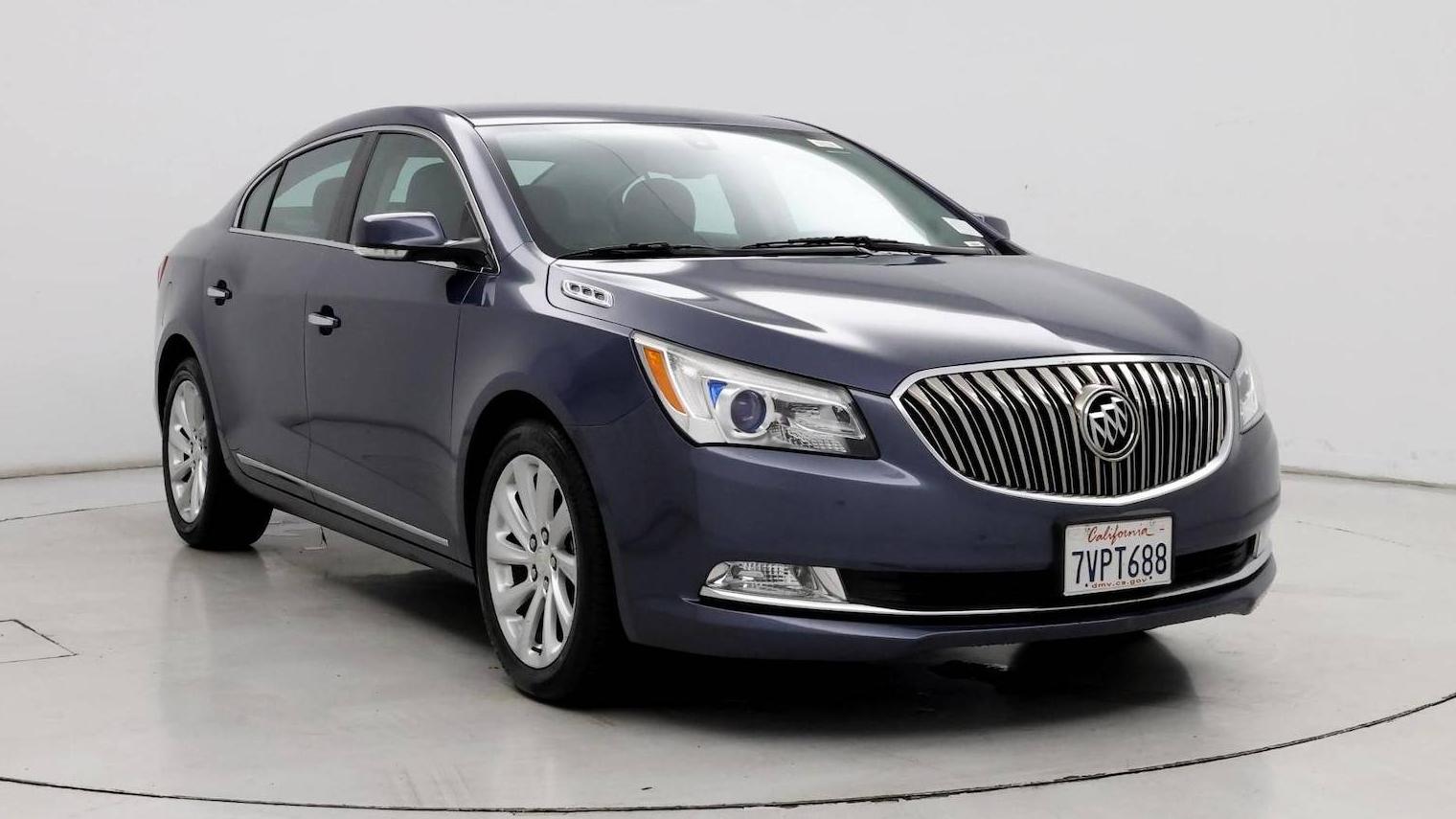 BUICK LACROSSE 2014 1G4GB5G39EF103360 image