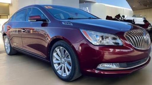 BUICK LACROSSE 2015 1G4GB5G30FF304713 image