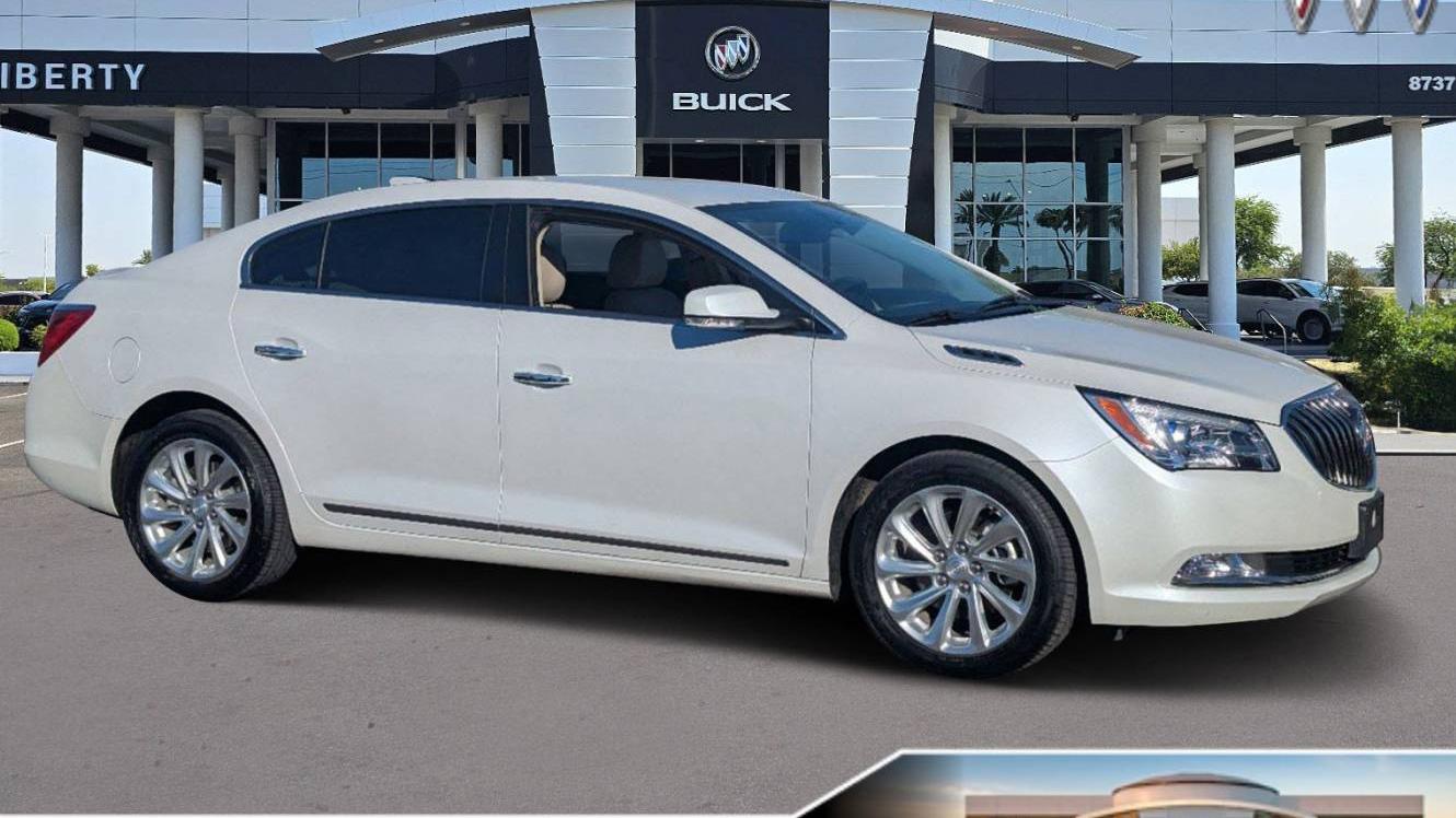 BUICK LACROSSE 2015 1G4GB5G30FF327229 image