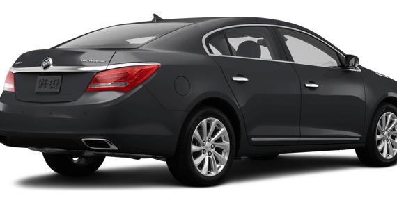 BUICK LACROSSE 2015 1G4GC5G33FF255701 image