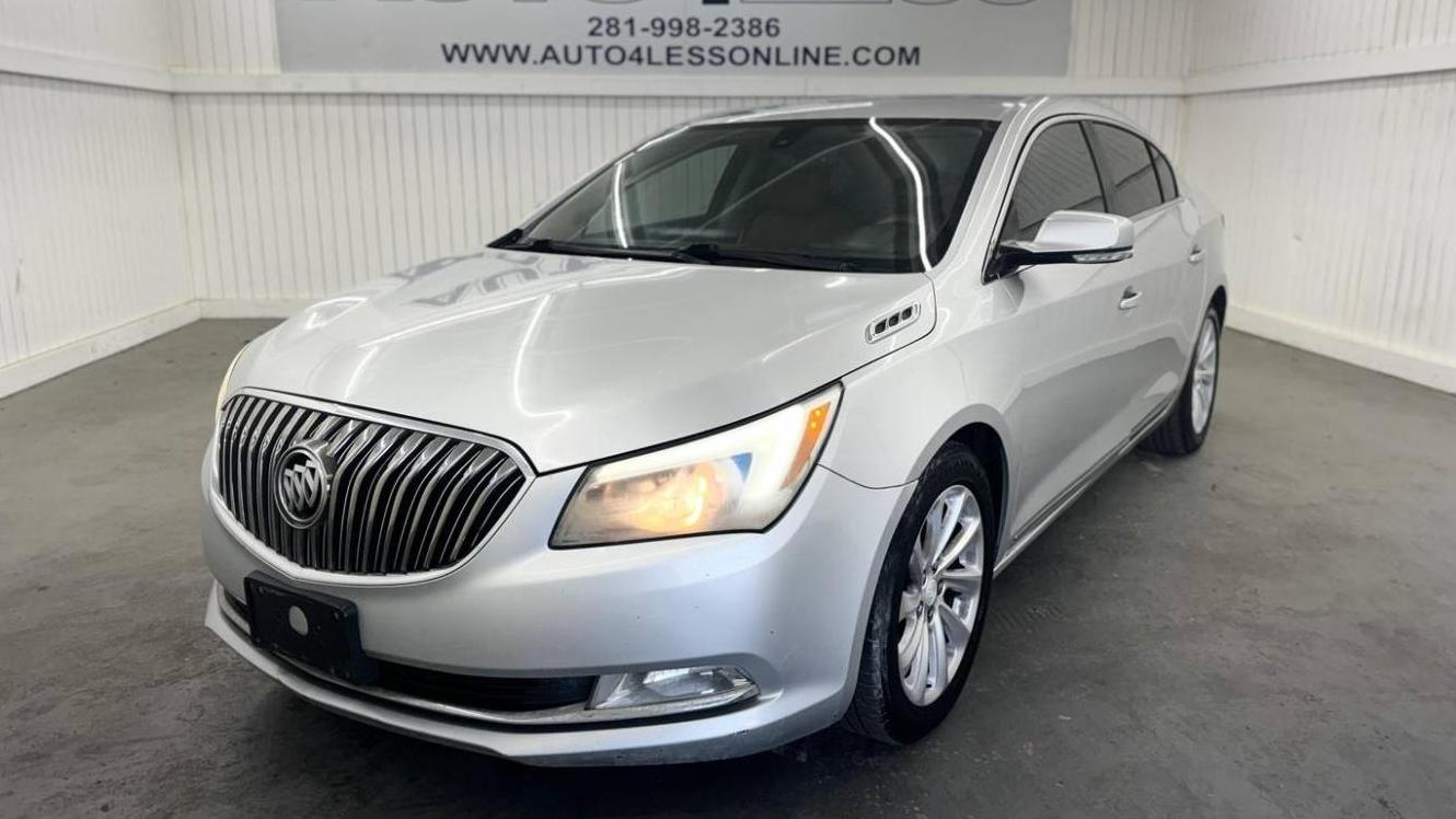 BUICK LACROSSE 2015 1G4GB5G33FF115926 image