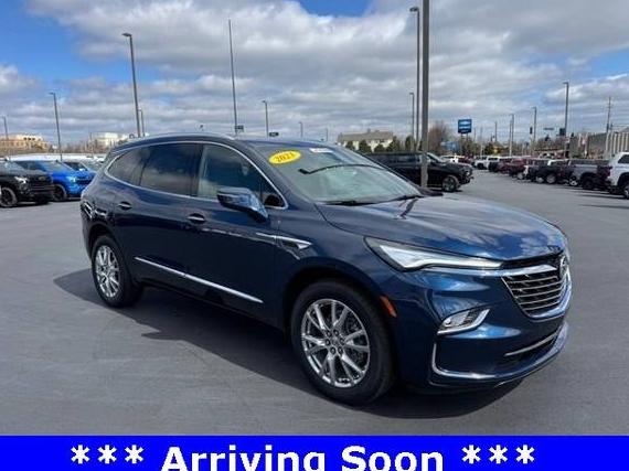BUICK ENCLAVE 2023 5GAEVAKW7PJ159277 image