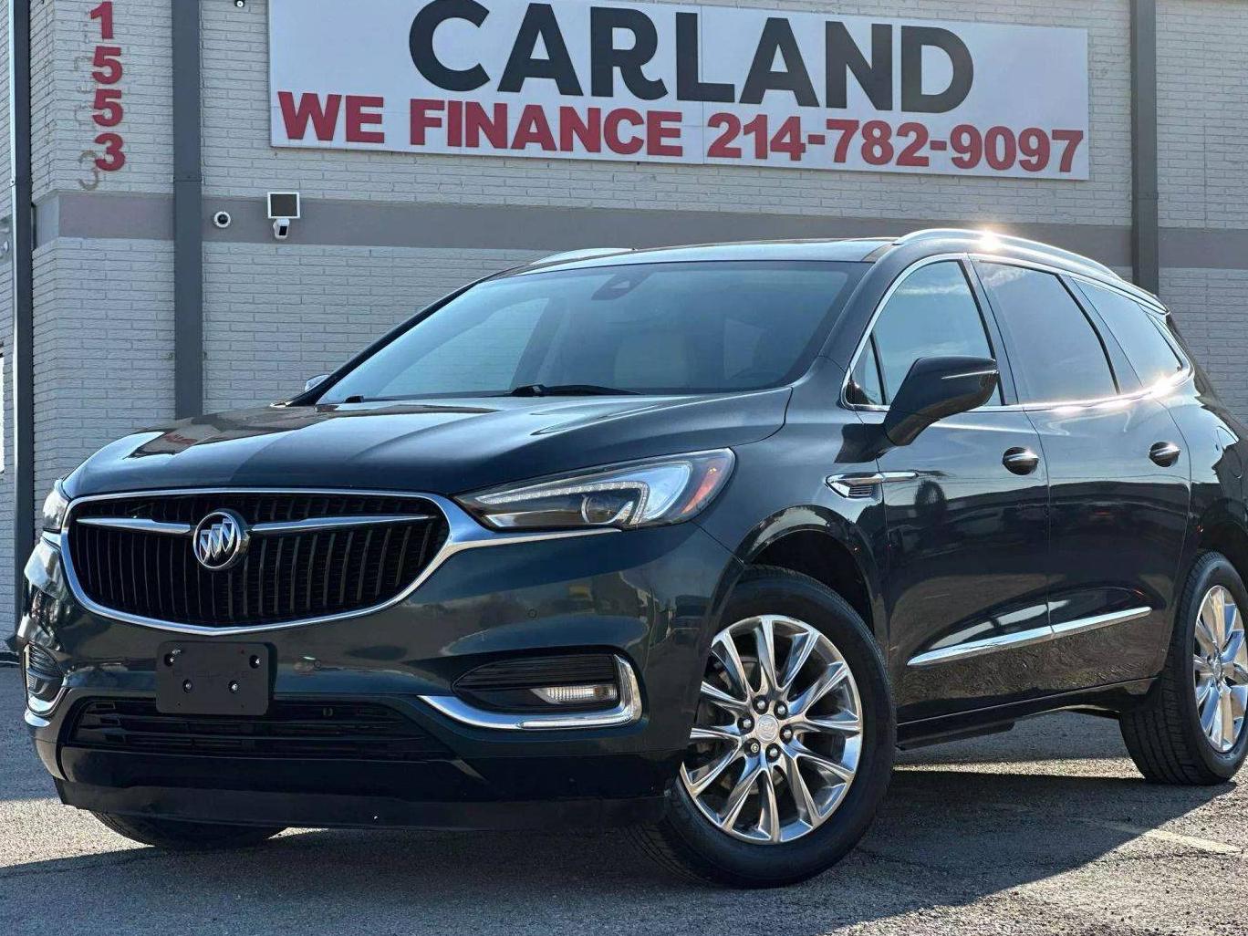 BUICK ENCLAVE 2018 5GAERCKW6JJ185442 image