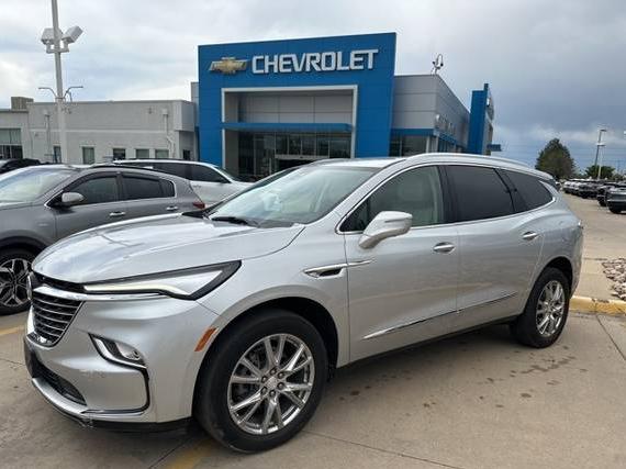 BUICK ENCLAVE 2022 5GAEVBKW0NJ162587 image