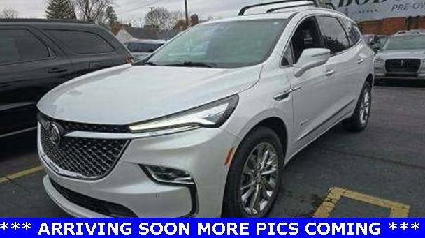 BUICK ENCLAVE 2022 5GAEVCKW8NJ104362 image