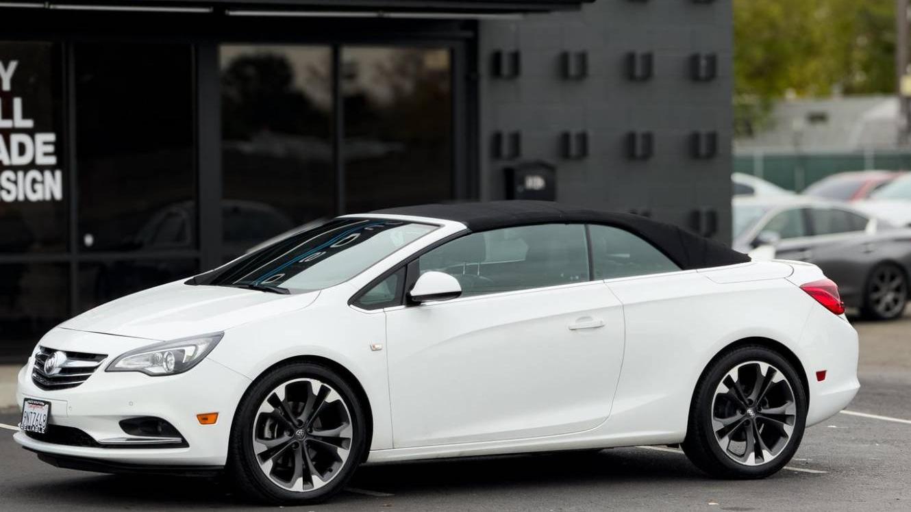 BUICK CASCADA 2019 W04WH3N53KG364359 image