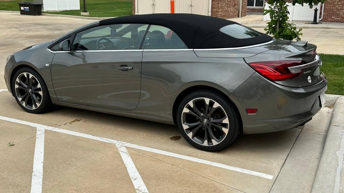 BUICK CASCADA 2018 W04WH3N59JG067059 image