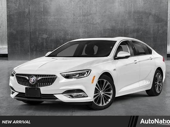 BUICK REGAL 2018 W04GL6SX2J1045577 image