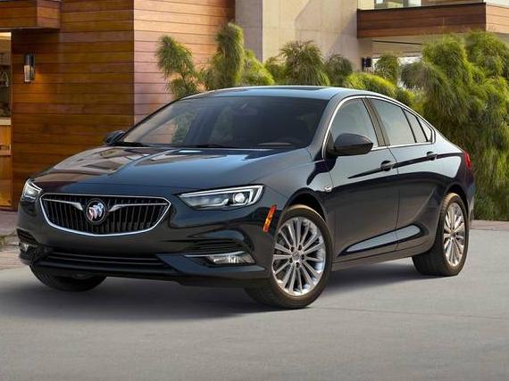BUICK REGAL 2018 W04GL6SX5J1069632 image
