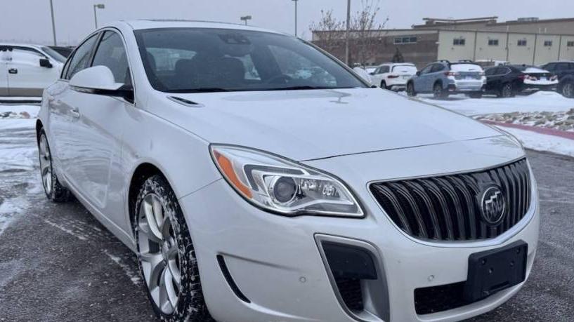 BUICK REGAL 2017 2G4GU5GX8H9159803 image