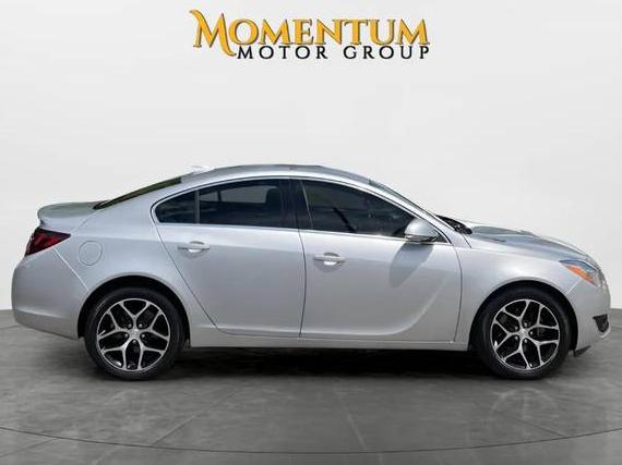 BUICK REGAL 2017 2G4GL5EX5H9177519 image