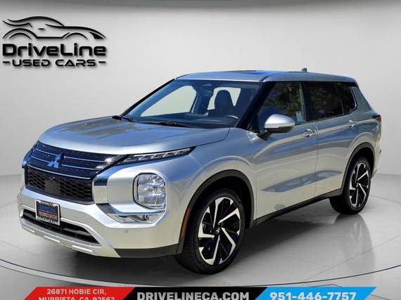MITSUBISHI OUTLANDER 2023 JA4J3UA88PZ056386 image